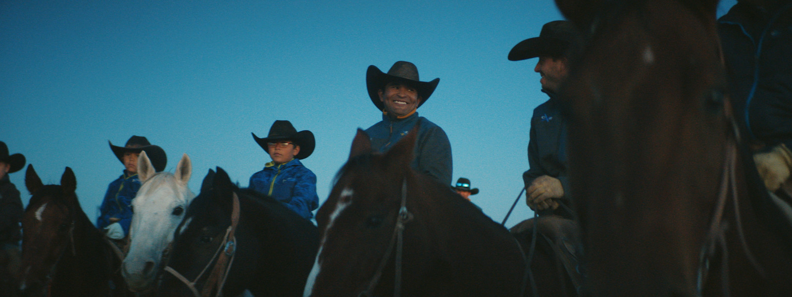 Cowboys 1600 0x0x2880x1080 q90