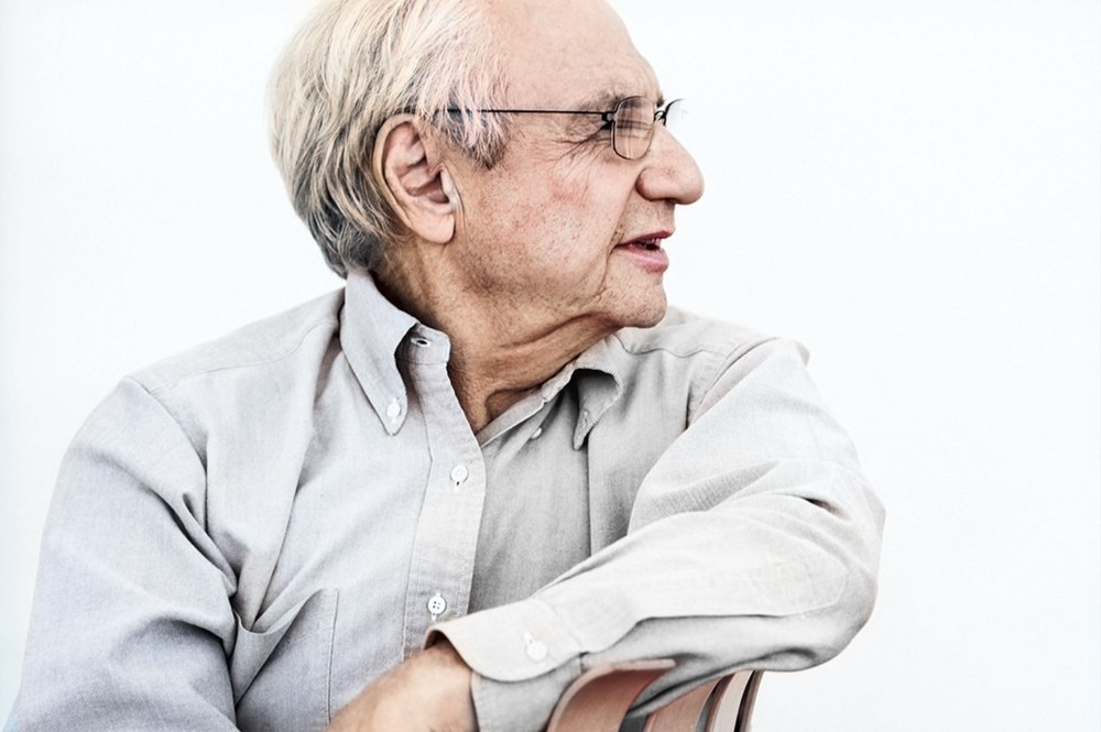 Gehry 1000 xxx q90